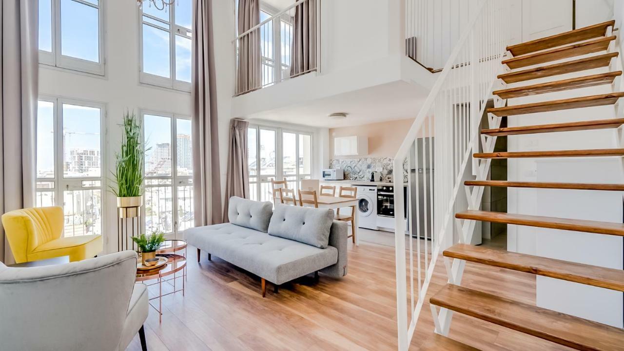 House Of Palm - One Of A Kind Apartment Tel Aviv Room photo